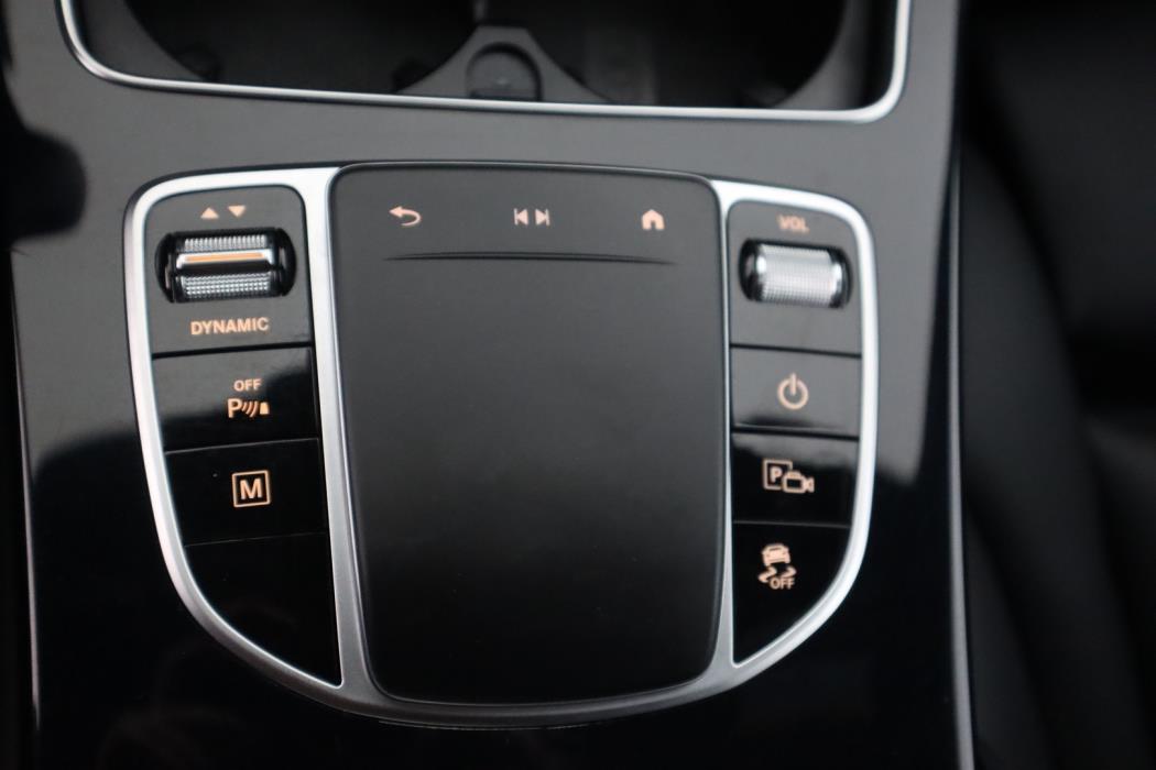 MERCEDES-BENZ GLC 2021