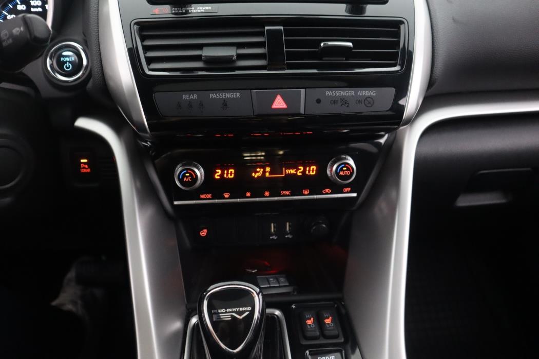 MITSUBISHI Eclipse Cross 2021