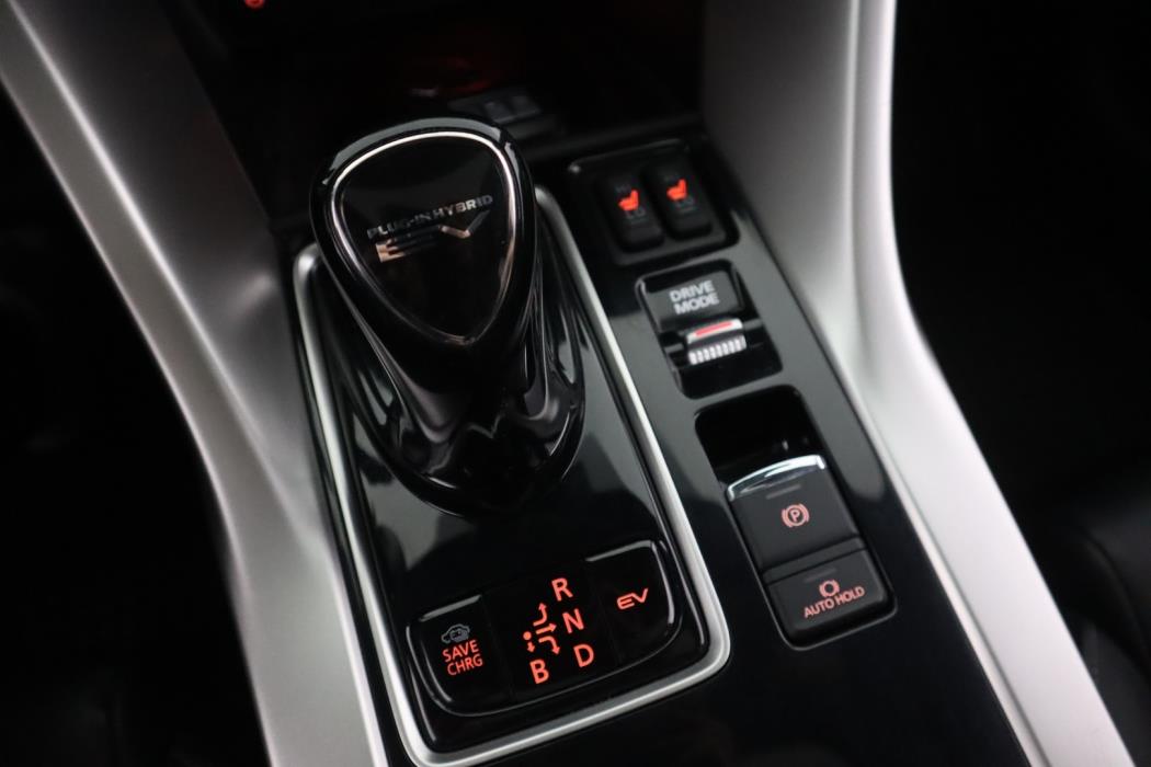 MITSUBISHI Eclipse Cross 2021
