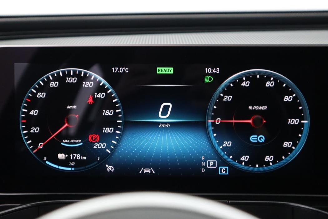 MERCEDES-BENZ EQC 2020