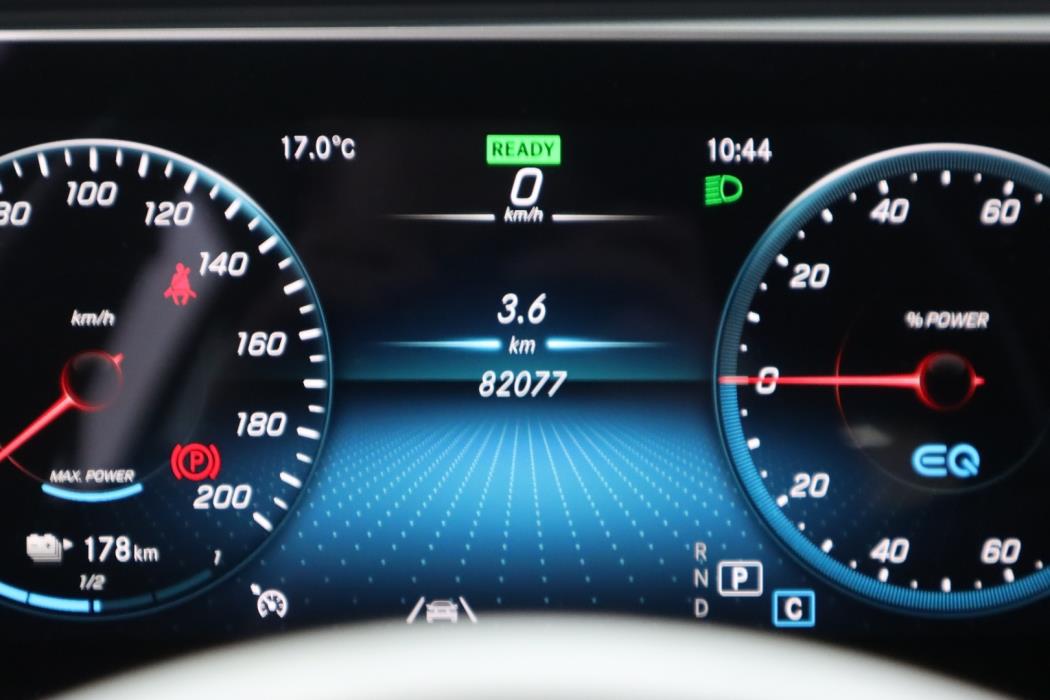 MERCEDES-BENZ EQC 2020