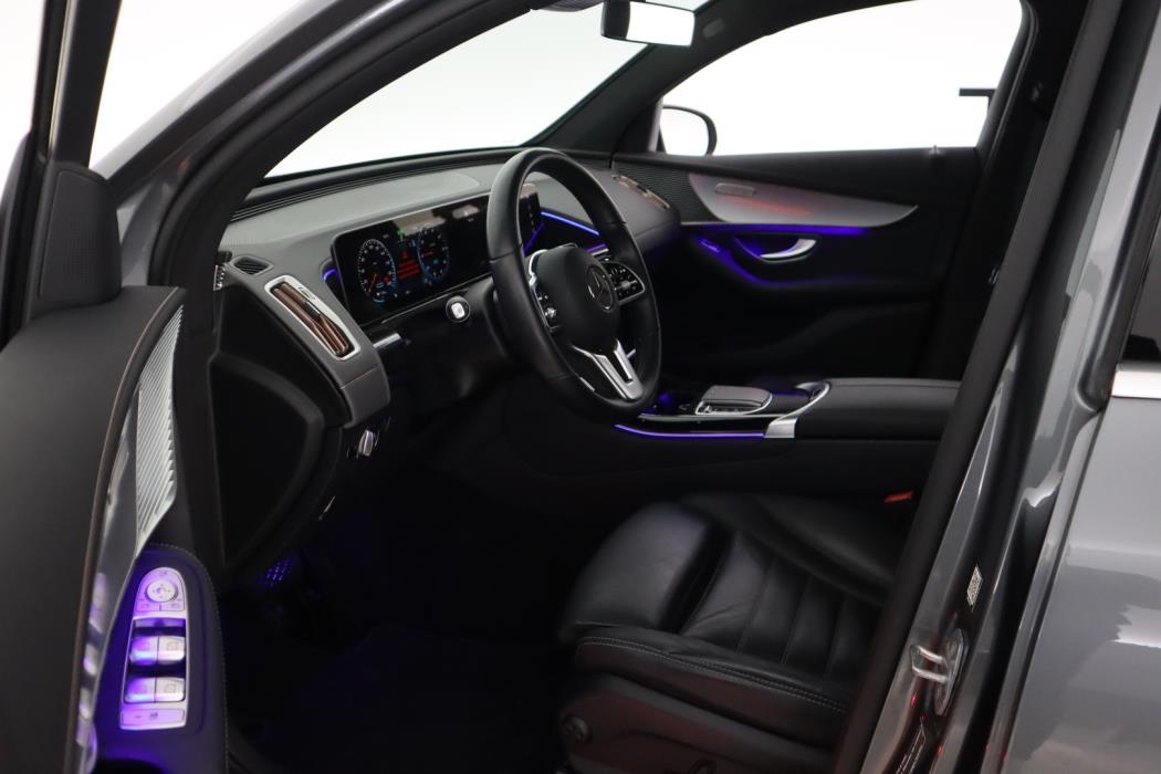 MERCEDES-BENZ EQC 2020