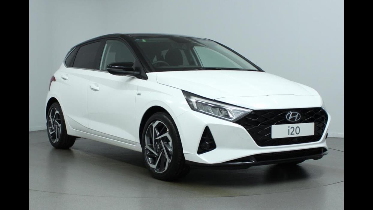 HYUNDAI i20 Hatchback 2025