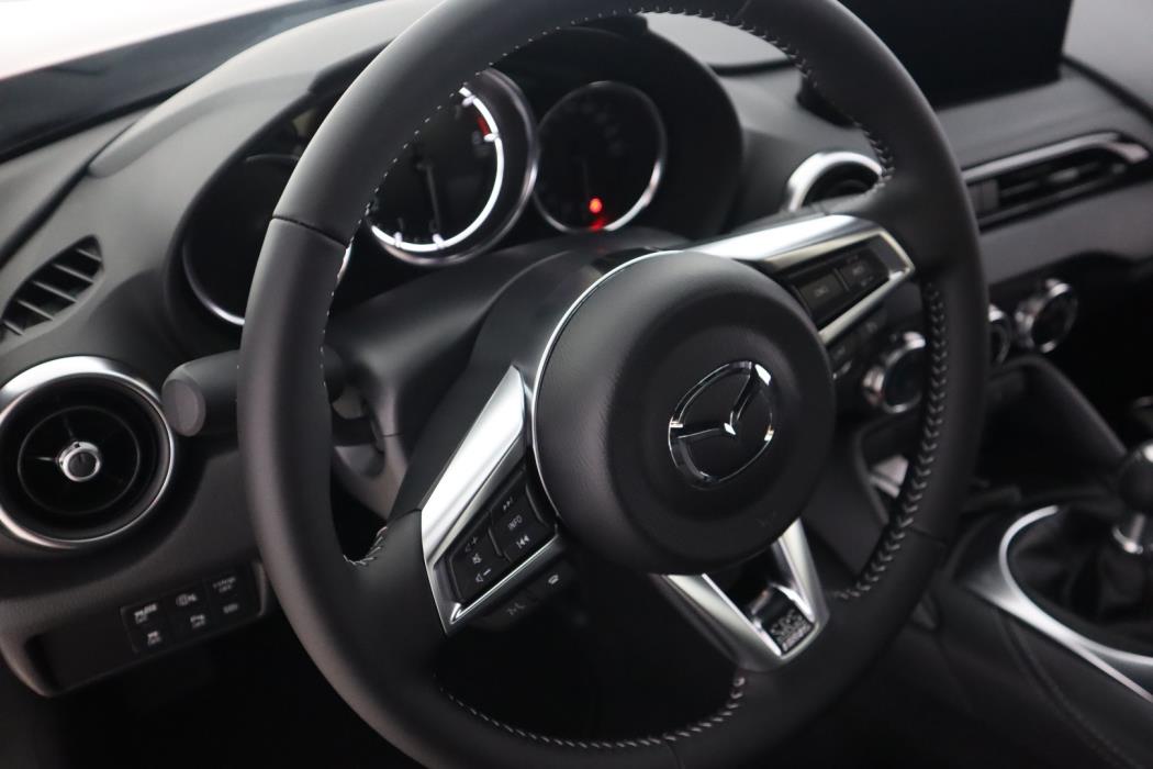 MAZDA MX-5 2026
