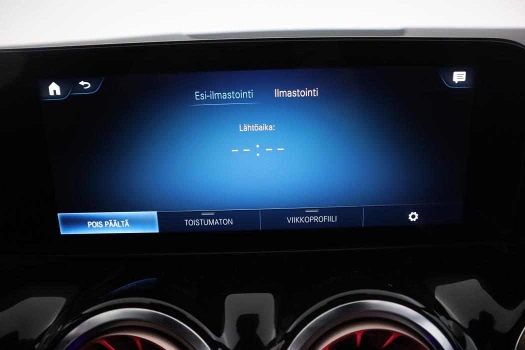 MERCEDES-BENZ EQA 2023