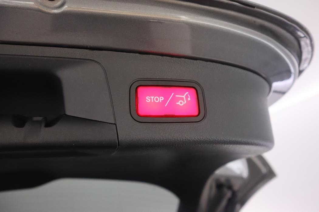 MERCEDES-BENZ EQA 2023