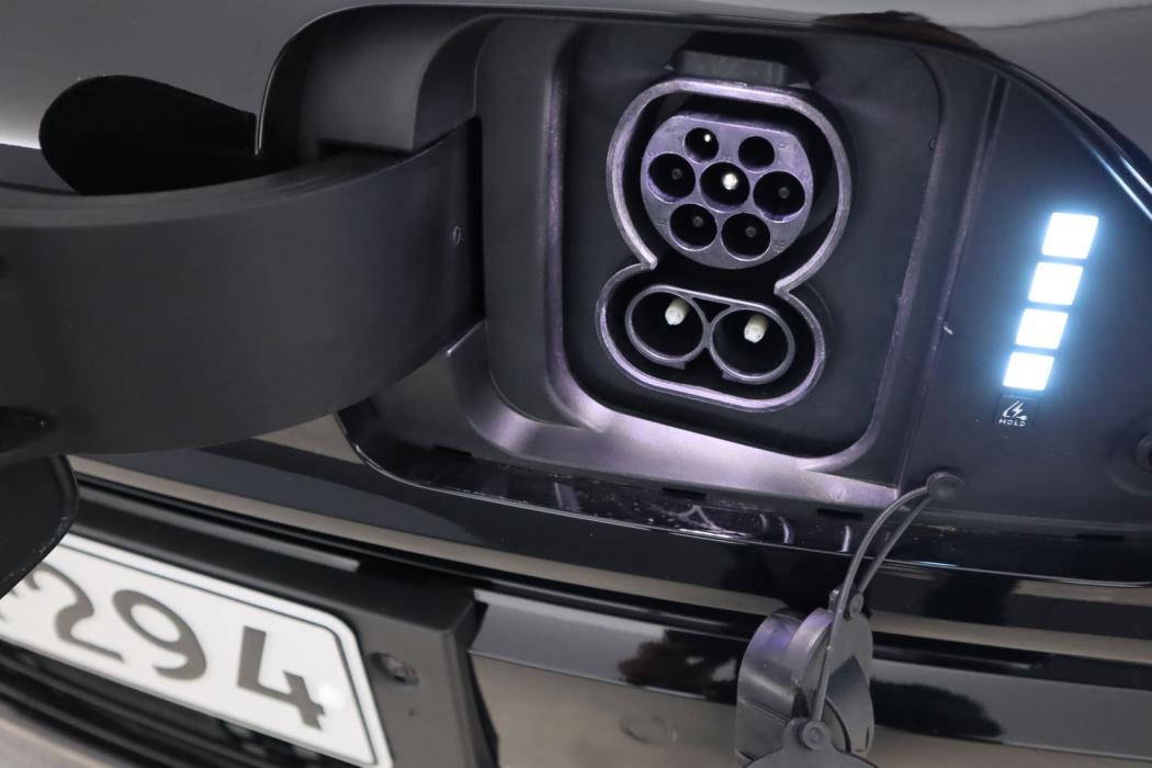 HYUNDAI KONA Electric 2025