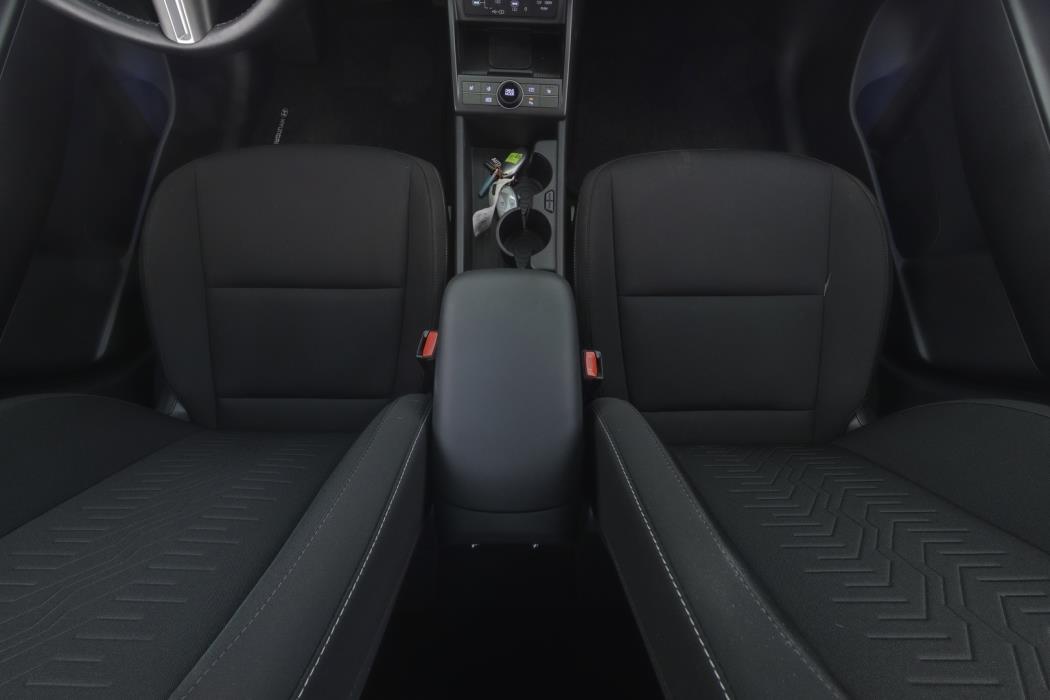 HYUNDAI KONA Electric 2025