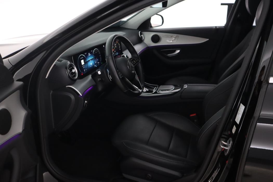 MERCEDES-BENZ E 2023