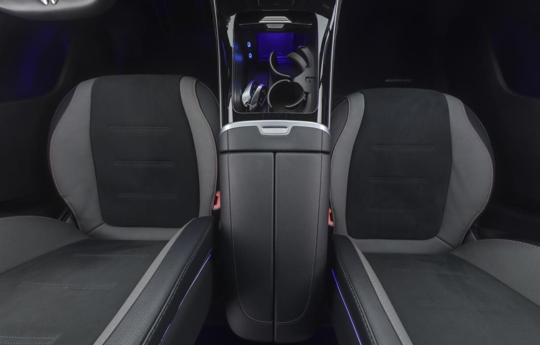 MERCEDES-BENZ EQE SUV 2025