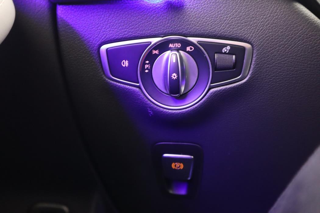 MERCEDES-BENZ EQC 2023