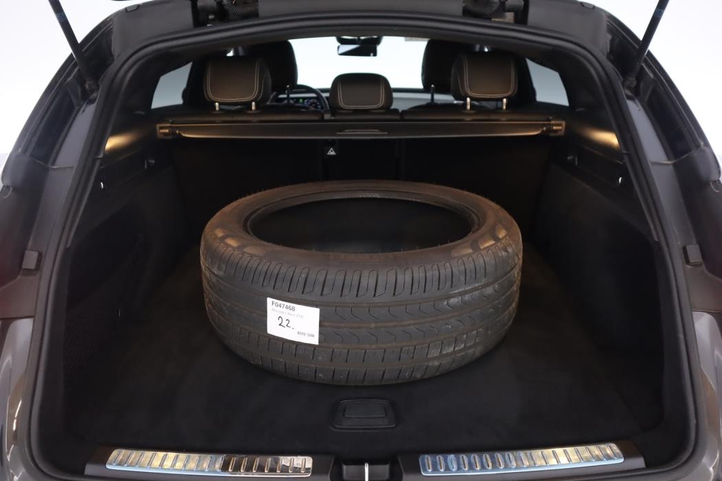 MERCEDES-BENZ EQC 2023