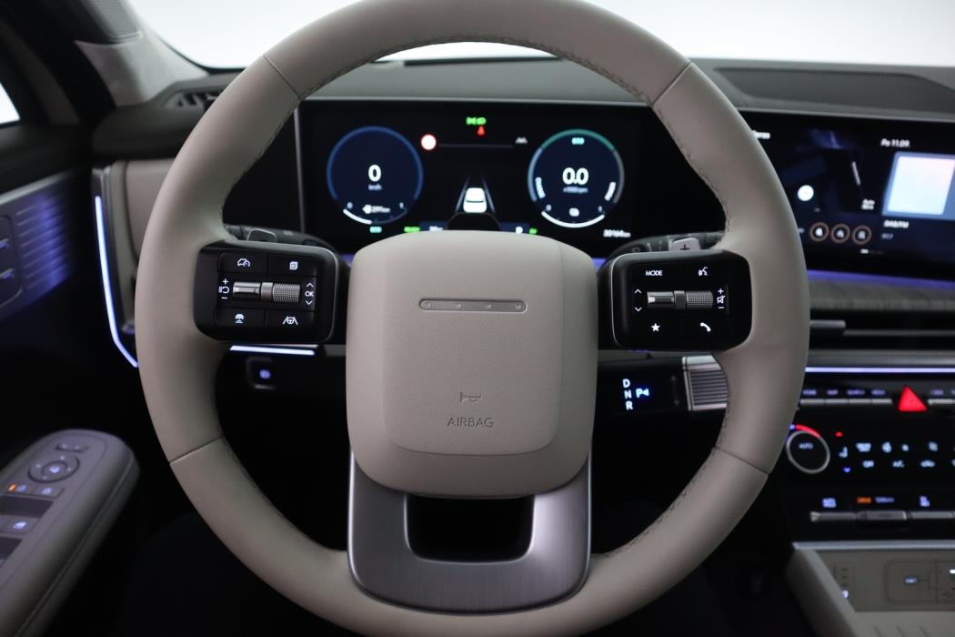 HYUNDAI Santa Fe 2025