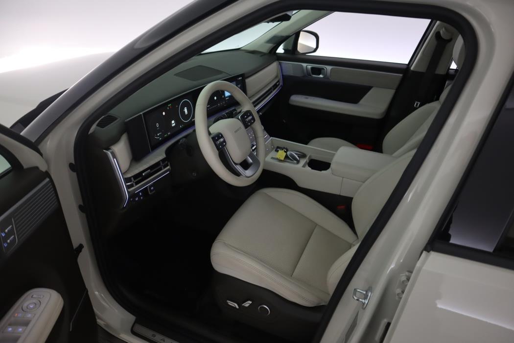 HYUNDAI Santa Fe 2025
