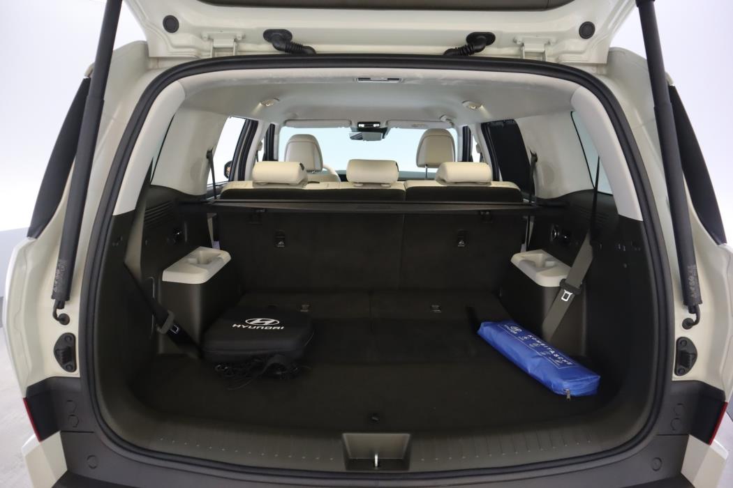 HYUNDAI Santa Fe 2025