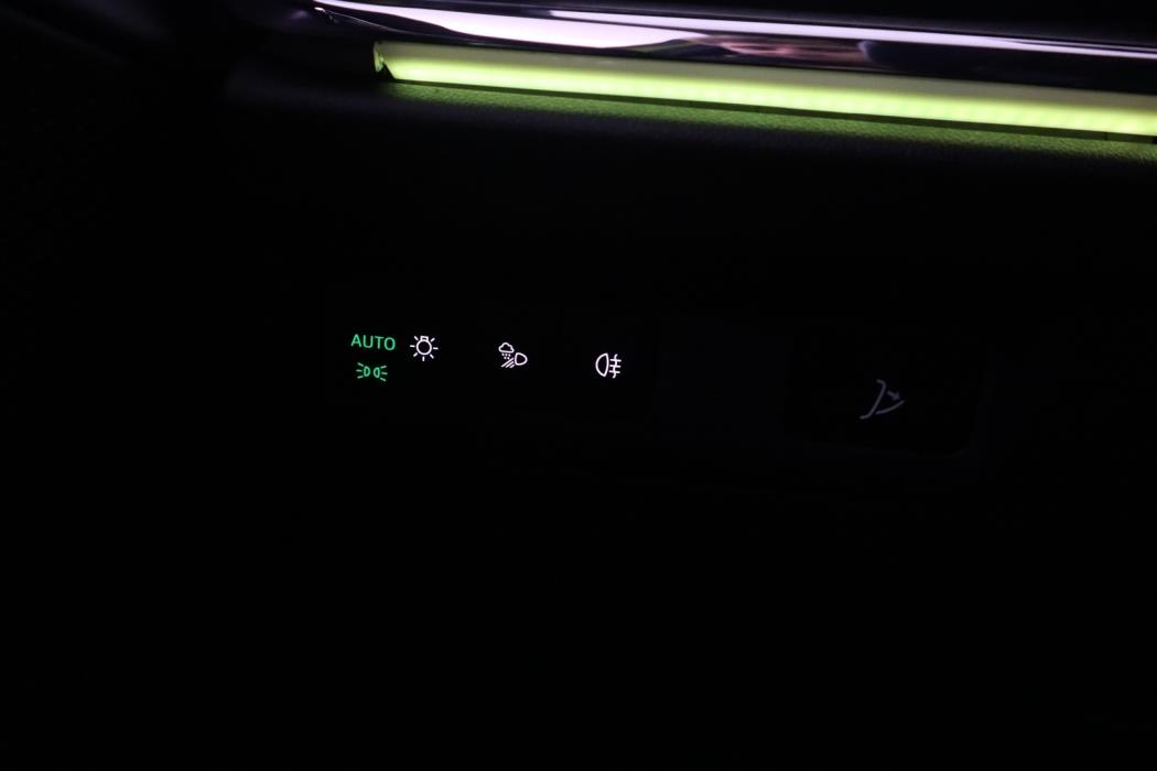 SKODA Enyaq 2023