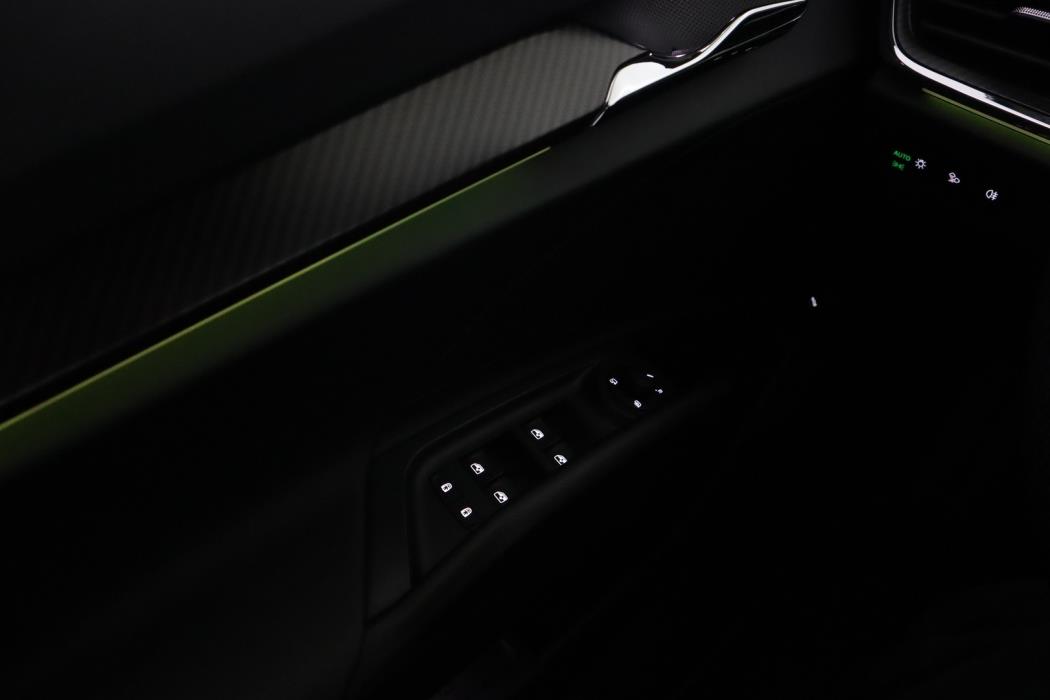 SKODA Enyaq 2023