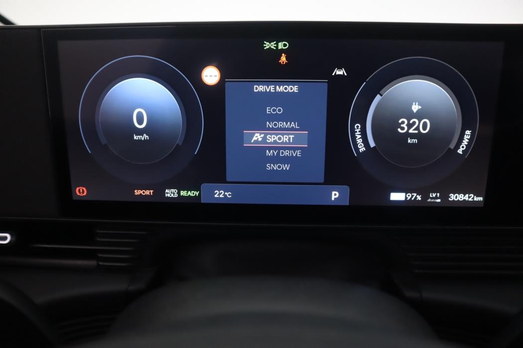 HYUNDAI IONIQ 5 2025