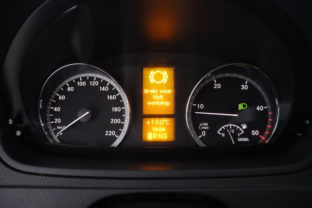 MERCEDES-BENZ Vito 2011