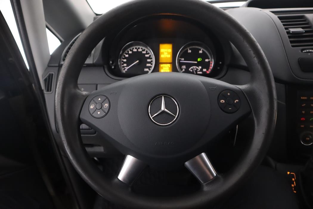 MERCEDES-BENZ Vito 2011