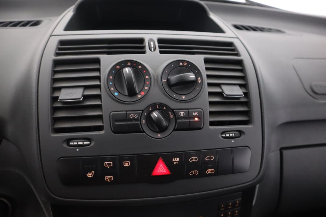 MERCEDES-BENZ Vito 2011