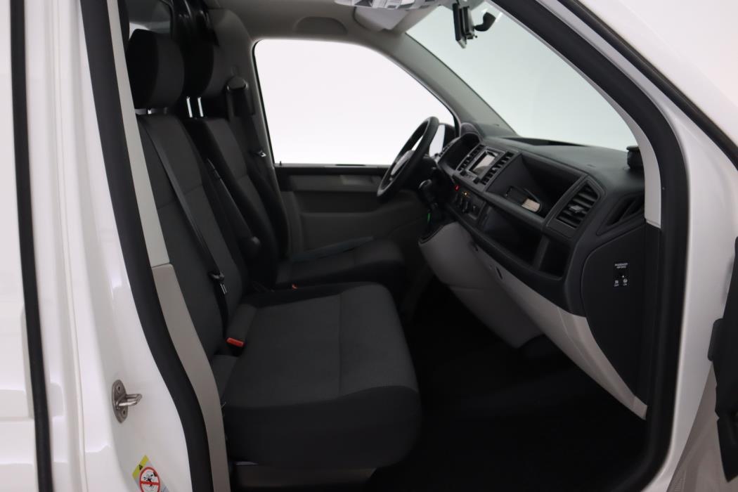 VOLKSWAGEN Transporter 2019