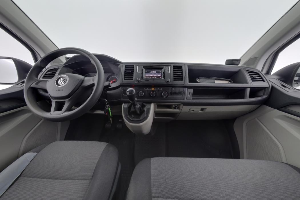 VOLKSWAGEN Transporter 2019