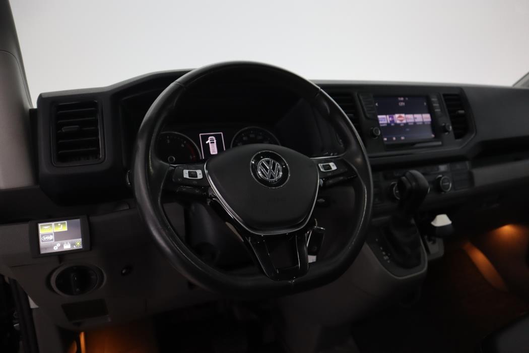 VOLKSWAGEN Crafter 2020