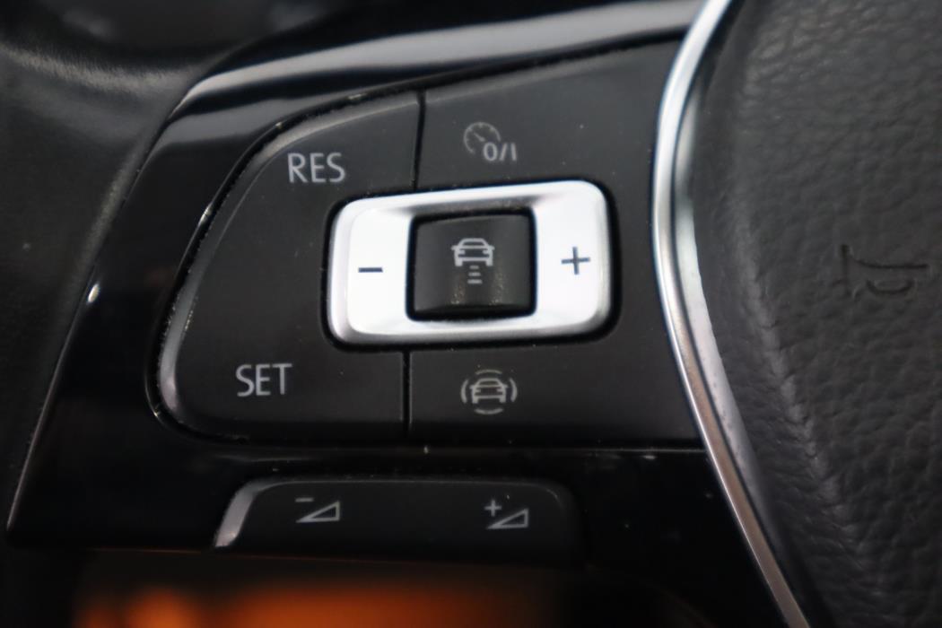 VOLKSWAGEN Crafter 2020