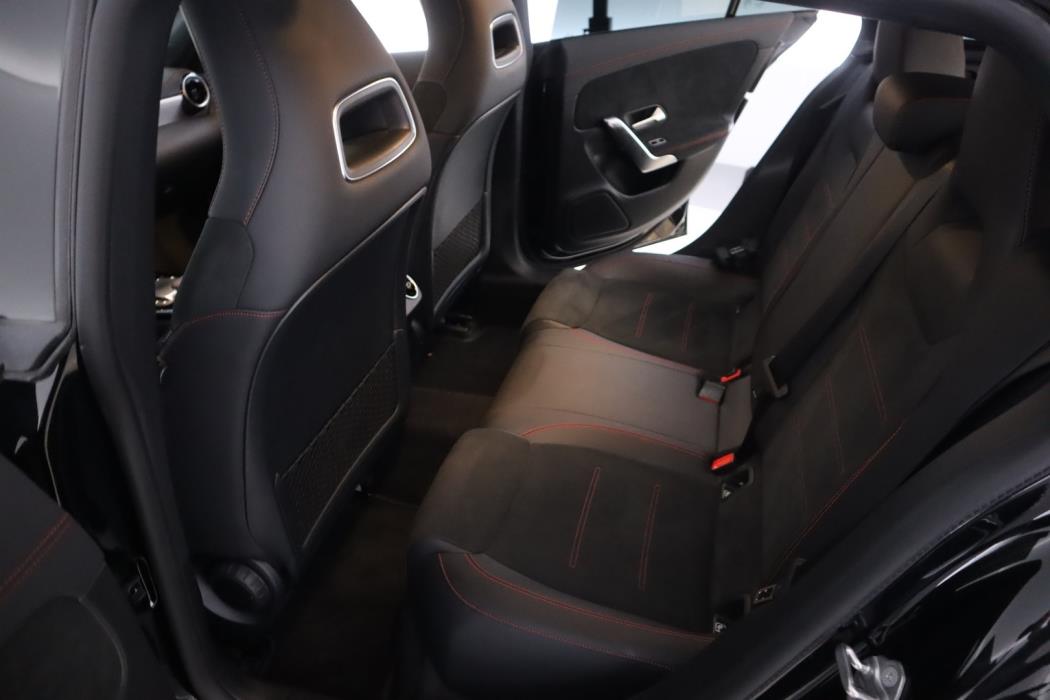 MERCEDES-BENZ CLA 2020