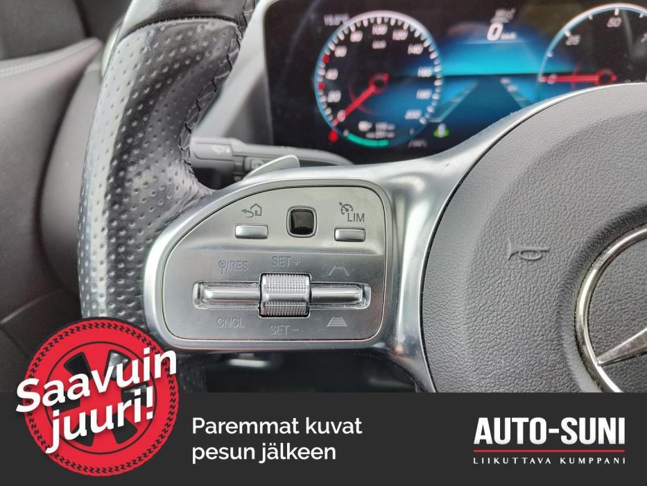 MERCEDES-BENZ EQA 2022