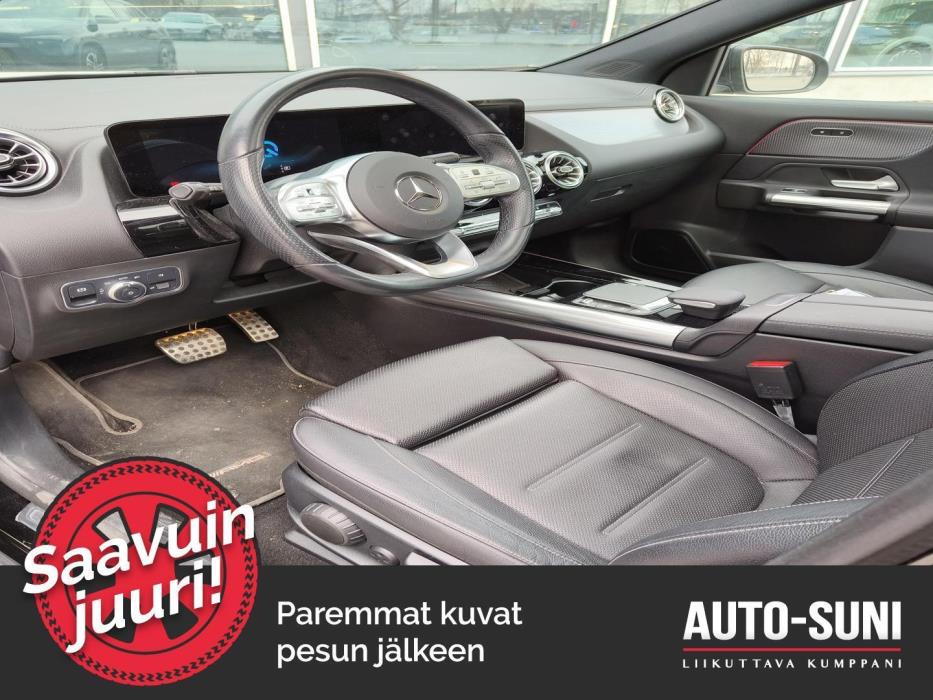 MERCEDES-BENZ EQA 2022