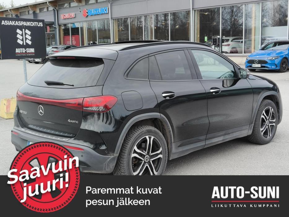 MERCEDES-BENZ EQA 2022