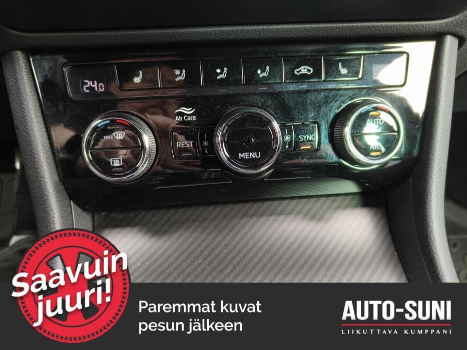 SKODA Superb 2021
