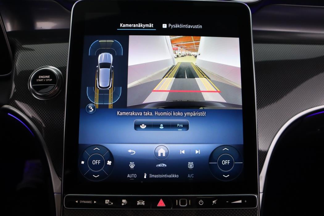 MERCEDES-BENZ GLC 2025