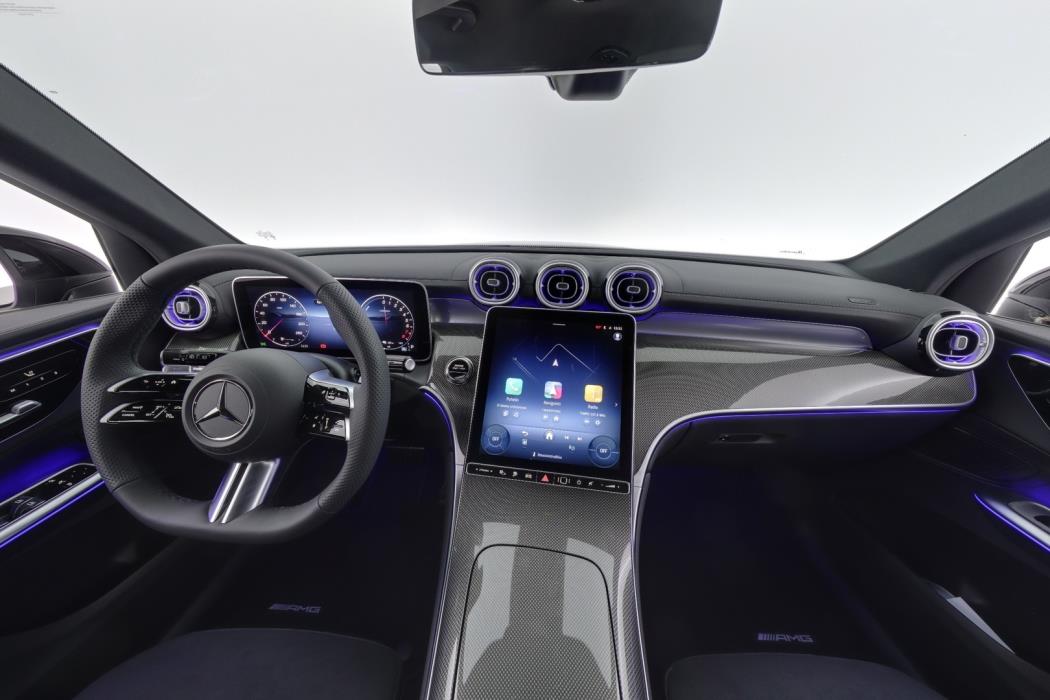 MERCEDES-BENZ GLC 2025