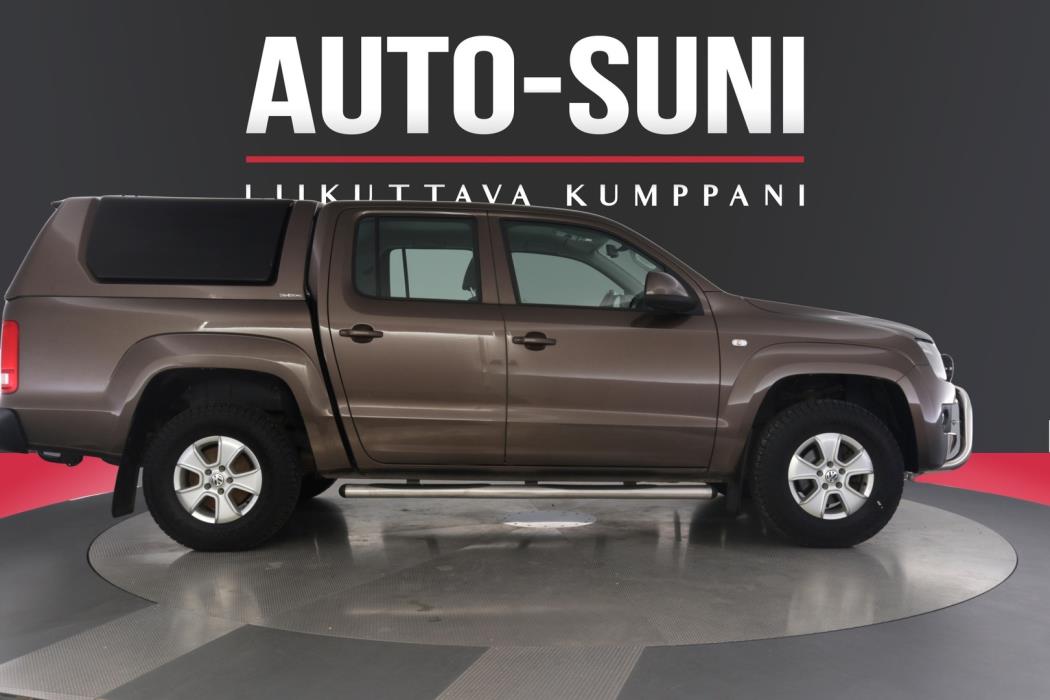 VOLKSWAGEN Amarok 2015