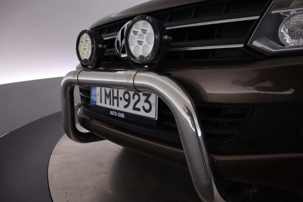 VOLKSWAGEN Amarok 2015