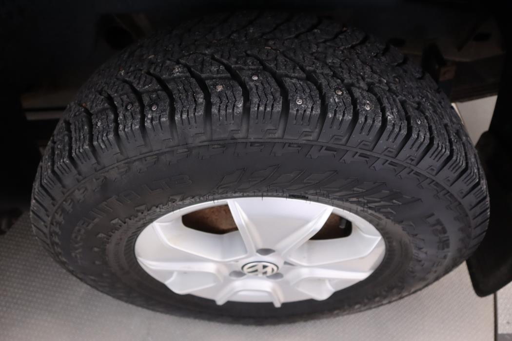 VOLKSWAGEN Amarok 2015