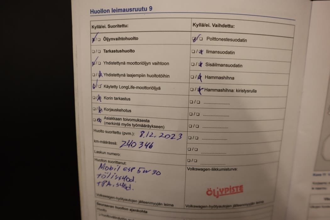 VOLKSWAGEN Amarok 2015