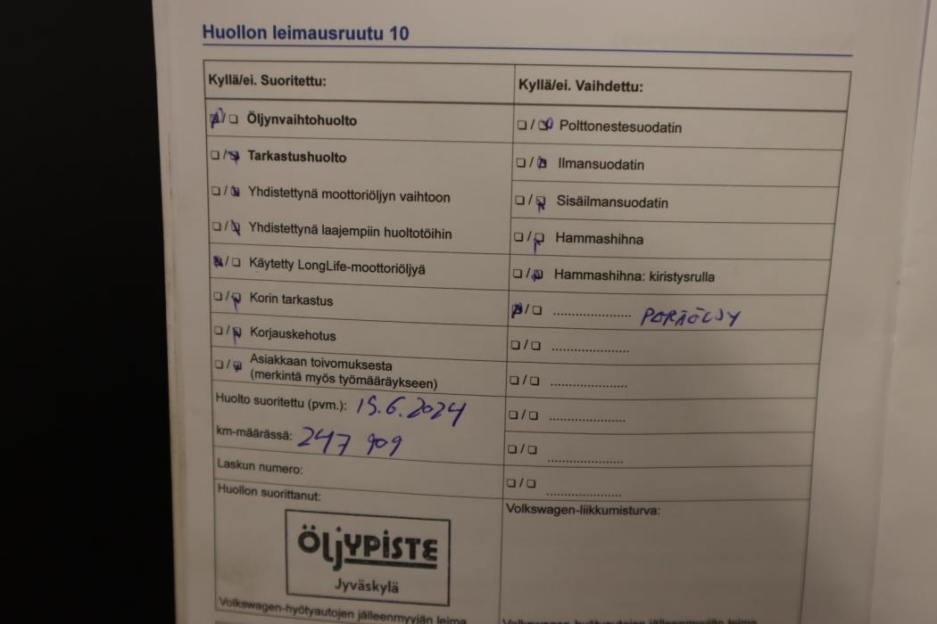 VOLKSWAGEN Amarok 2015