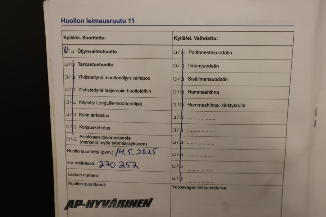 VOLKSWAGEN Amarok 2015