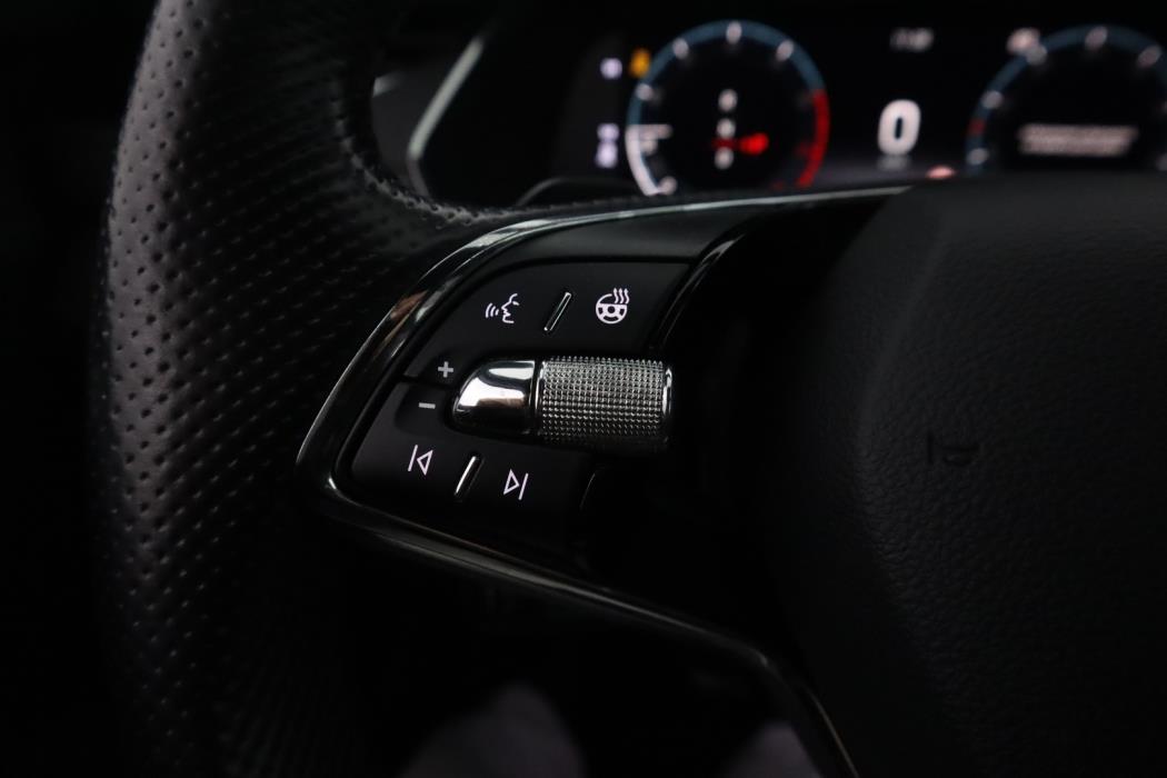 SKODA Octavia 2021
