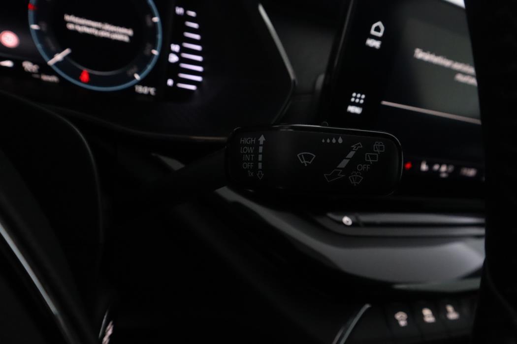 SKODA Octavia 2021