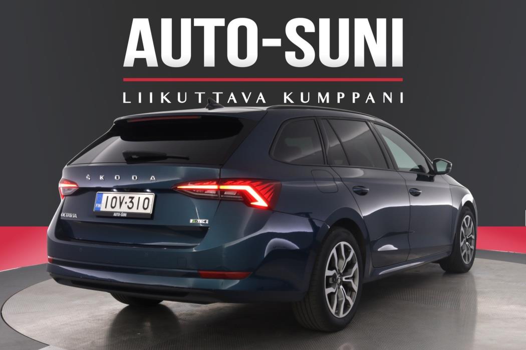 SKODA Octavia 2021