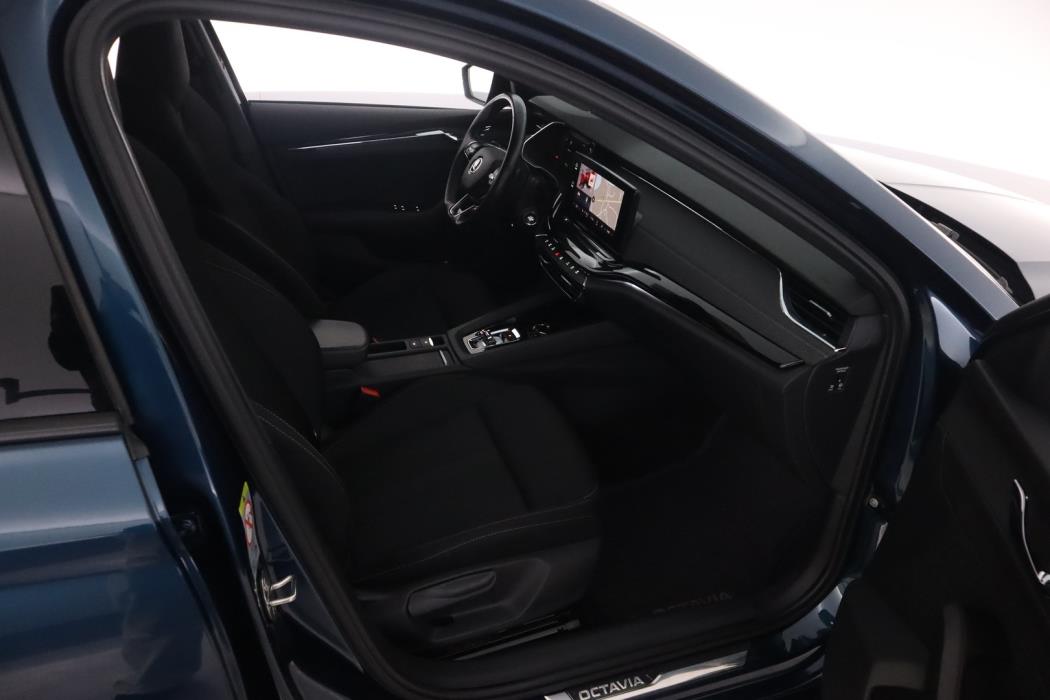 SKODA Octavia 2021
