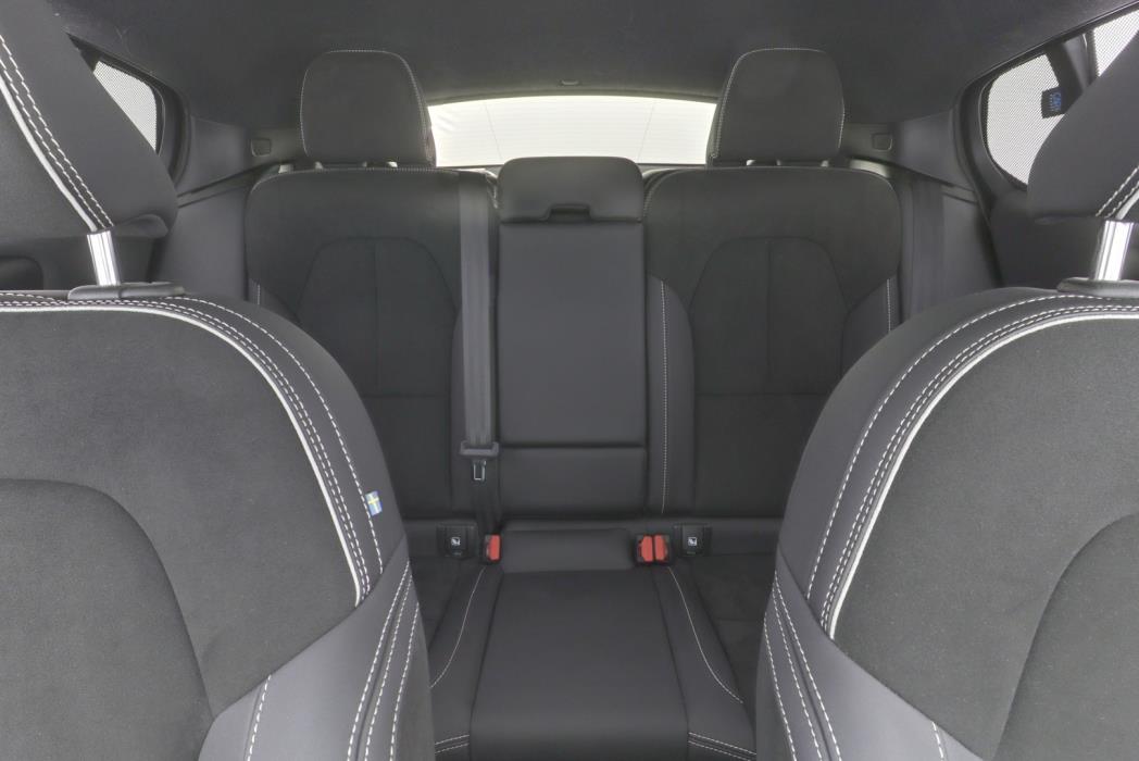 VOLVO C40 2022