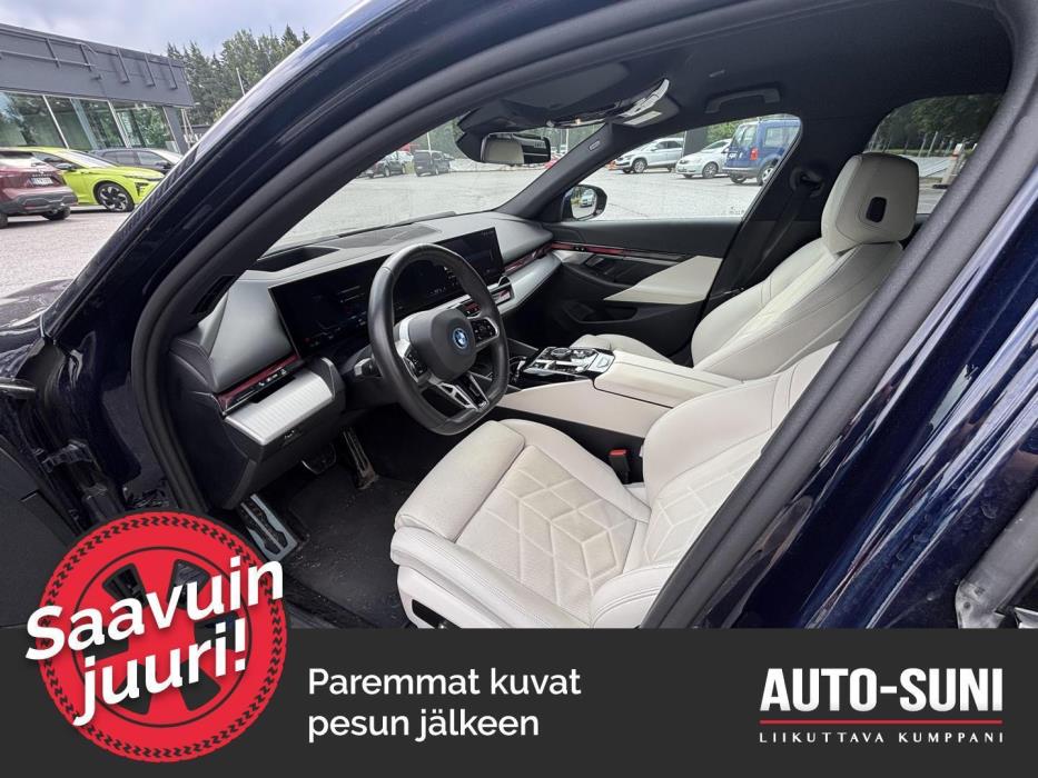 BMW i5 2024