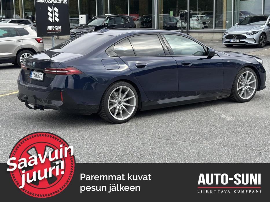 BMW i5 2024