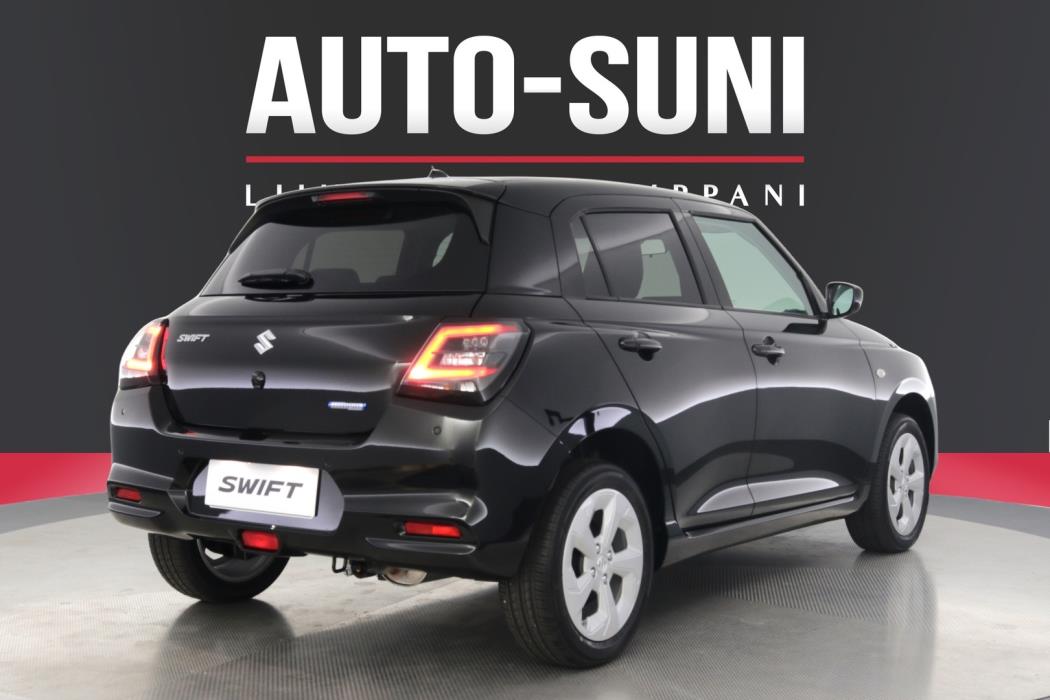 SUZUKI Swift 2024